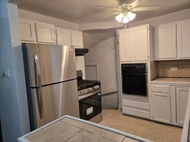 16037 Halsted St in Harvey, IL - Building Photo