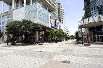 The Heights at Park Lane in Dallas, TX - Building Photo - Building Photo