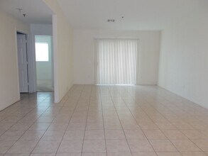 1825 Cutlass Dr in Henderson, NV - Building Photo - Building Photo