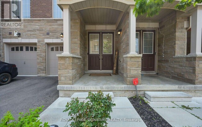 31 Faye St in Brampton, ON - Building Photo - Building Photo