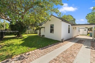 4430 NW 1st Ave in Miami, FL - Building Photo - Building Photo