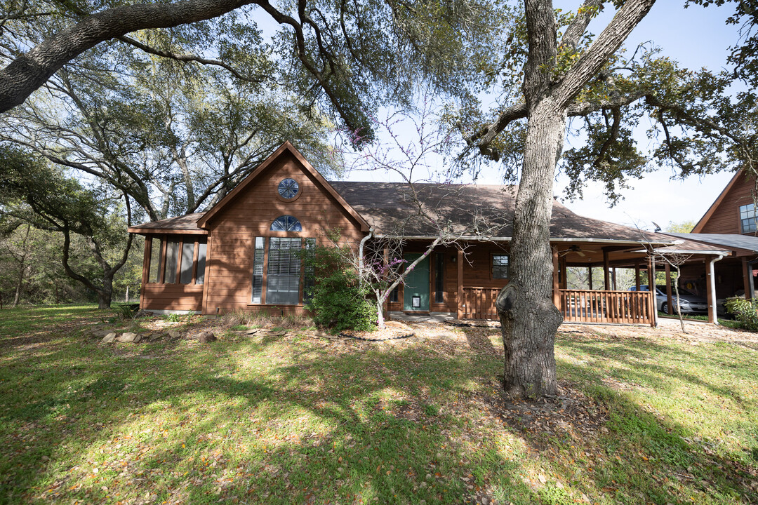 4484 Gaskamp Rd in Washington, TX - Building Photo