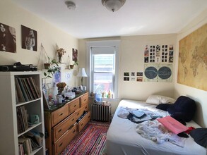 23 Allston St, Unit 1 in Boston, MA - Foto de edificio - Building Photo