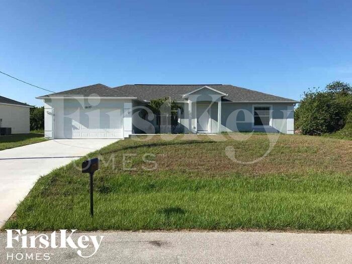 12177 Helios Ave in Port Charlotte, FL - Building Photo