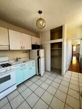 921 Christian St, Unit 3 in Philadelphia, PA - Foto de edificio - Building Photo