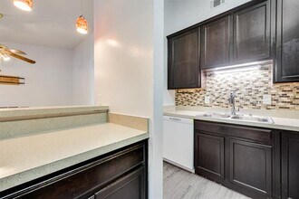 2445 Red River St in Mesquite, TX - Building Photo - Building Photo