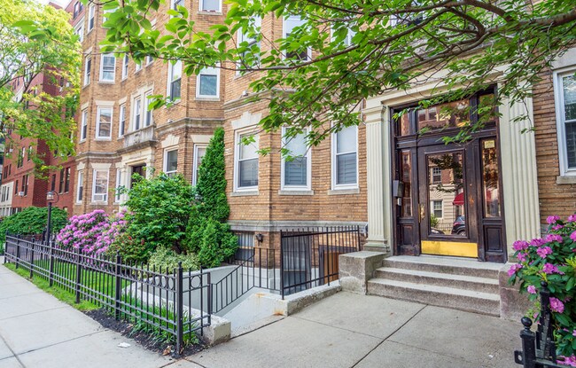 property at 86 Peterborough St