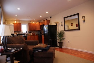 20 Main St-Unit -A in Port Monmouth, NJ - Building Photo - Building Photo