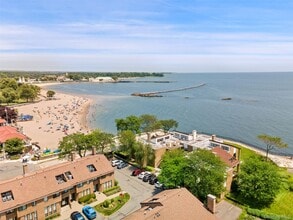 22 Waters Edge in Rye, NY - Building Photo - Building Photo