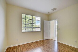 1947 Marsh Harbor Dr in Riviera Beach, FL - Building Photo - Building Photo