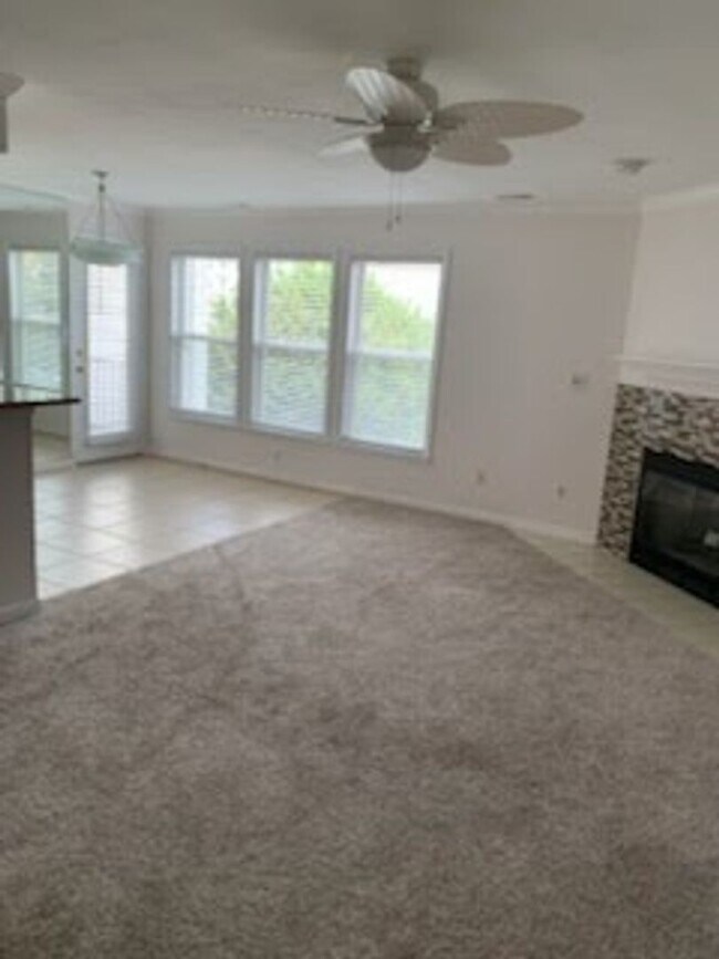 2253 Estuary Ct in Virginia Beach, VA - Building Photo - Building Photo