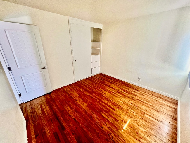 309 W Hampshire Ave in Anaheim, CA - Building Photo - Building Photo