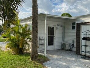 6168 Deepwater Dr in St. Cloud, FL - Building Photo - Building Photo