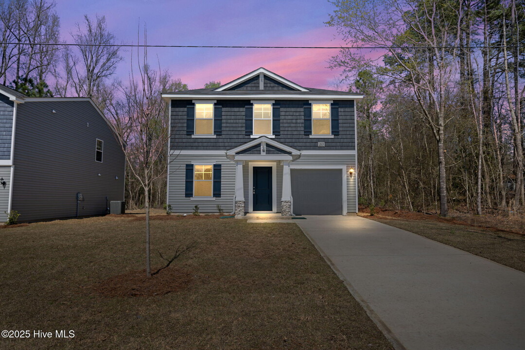 213 Fire Ln in Vass, NC - Building Photo