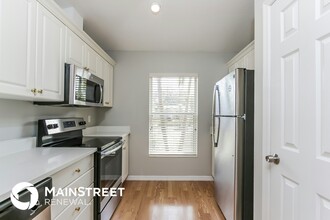 221 Glenwood Ave in Osprey, FL - Building Photo - Building Photo