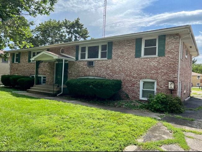 property at 221 S Small Ave