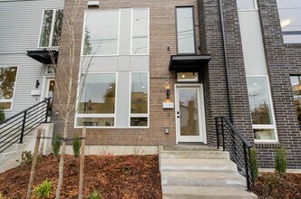 1424 N 80th St in Seattle, WA - Building Photo - Building Photo