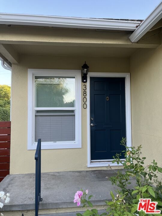 3800 W Legion Ln in Los Angeles, CA - Building Photo - Building Photo