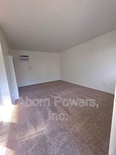 1255 Williams Way in Yuba City, CA - Building Photo - Building Photo
