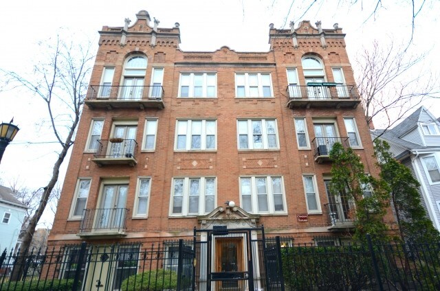 4646 N Magnolia Ave-Unit -102 in Chicago, IL - Building Photo