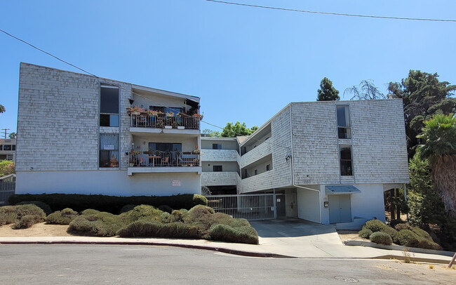 Park Edgecliffe Apartment Community in Los Angeles, CA - Building Photo - Building Photo