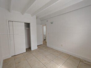 749 NW 60th St in Miami, FL - Building Photo - Building Photo