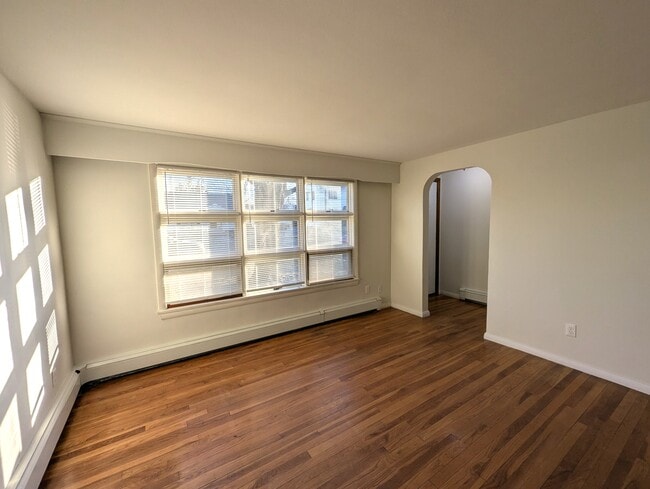 44 Barrington Rd, Unit 1