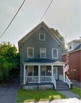 161 Tremper Ave, Unit 1 in Kingston, NY - Building Photo