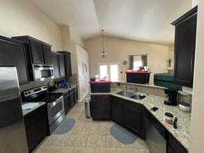 1813 Amber Dr in Carlsbad, NM - Building Photo - Building Photo