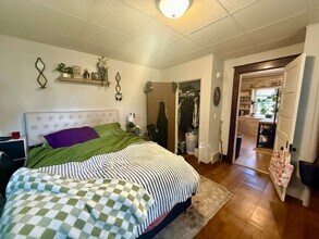 707 E Thomas St in Wausau, WI - Foto de edificio - Building Photo