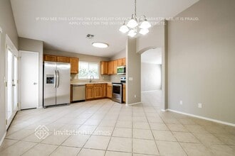 3606 W Via Del Sol Dr in Glendale, AZ - Foto de edificio - Building Photo