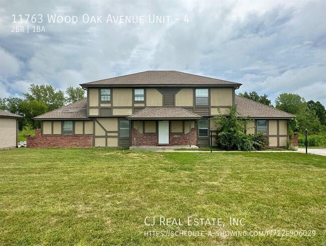 property at 11763 Wood Oak Ave