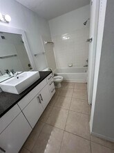 3430 Pinewalk Dr N in Margate, FL - Building Photo - Building Photo