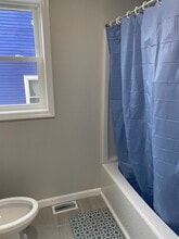 42 Arch St, Unit Room 1 in Providence, RI - Building Photo - Building Photo