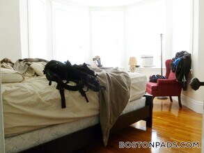 126 Warren St in Boston, MA - Building Photo - Building Photo