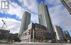 4130 Parkside Village Dr in Mississauga, ON - Building Photo