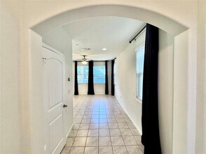 1001 Zodiac Ln in Round Rock, TX - Building Photo - Building Photo