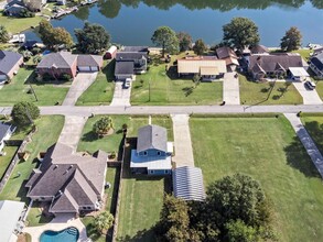 309 E 2nd St in Port Neches, TX - Building Photo - Building Photo