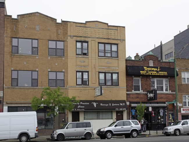 1417 N Ashland Ave