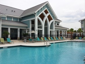 The Crosby at Towne Center in Sanford, FL - Foto de edificio - Building Photo