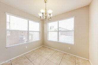 9721 W Runion Dr in Peoria, AZ - Building Photo - Building Photo