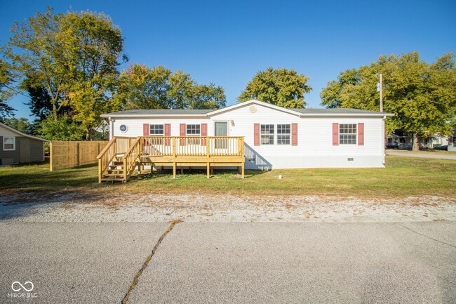 property at 318 N Harrison St
