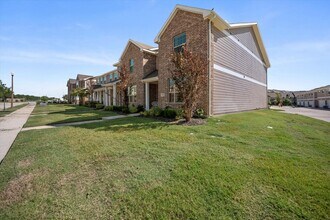 3500 Brentwood Dr in Denton, TX - Building Photo - Building Photo