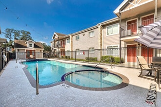 The Grove in Houston, TX - Foto de edificio - Building Photo
