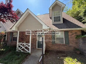 6523 Doe Creek Way in Knoxville, TN - Building Photo - Building Photo