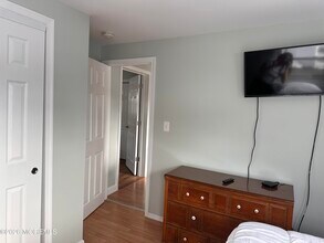 101 Center Ave in Keansburg, NJ - Building Photo - Building Photo