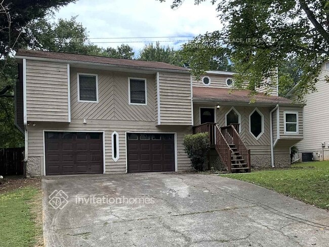 property at 2742 Mountbery Dr