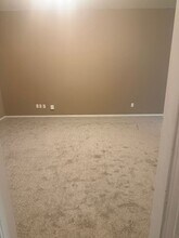 11817 NW 7th St in Yukon, OK - Building Photo - Building Photo