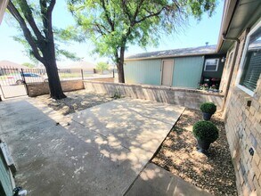 618 N Elkhart Ave in Lubbock, TX - Building Photo - Building Photo