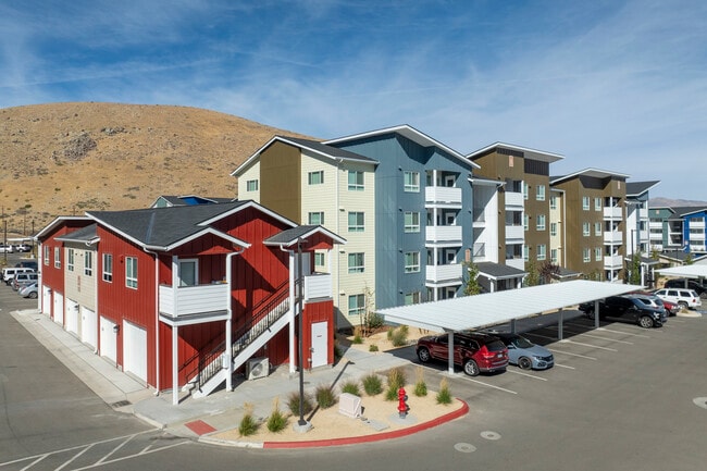 Copper Mesa in Reno, NV - Building Photo - Building Photo
